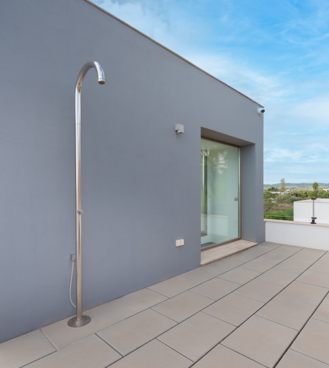 Resa Estates Ibiza Jesus townhouse 3 bedrooms te koop sale roof.jpg